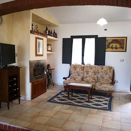 Sovana * Oliena